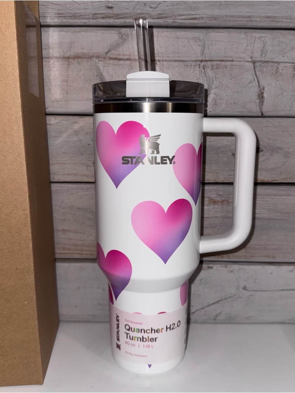 Stanley x Target 40oz Quencher - Frost Heart Gradient - Valentines NWT Release